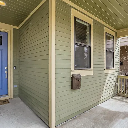 2226 N Washington St-3